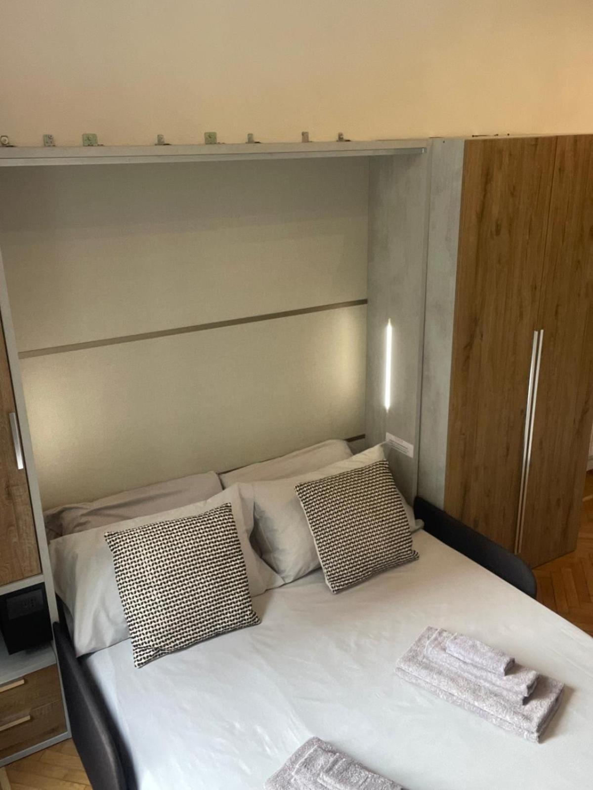 Drooms 4,0 Domotic Smart Self 24H,7 Vicino Treni Porta Susa E Centro Storico Турин Екстер'єр фото