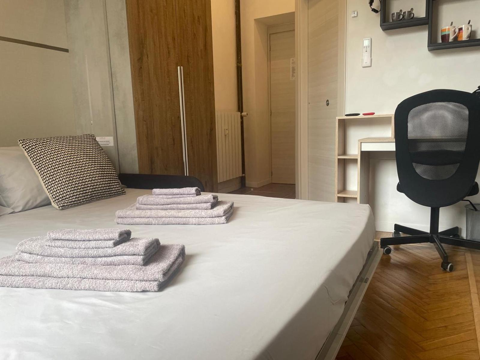Drooms 4,0 Domotic Smart Self 24H,7 Vicino Treni Porta Susa E Centro Storico Турин Екстер'єр фото