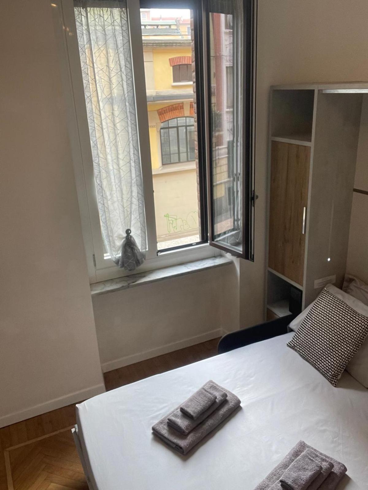 Drooms 4,0 Domotic Smart Self 24H,7 Vicino Treni Porta Susa E Centro Storico Турин Екстер'єр фото