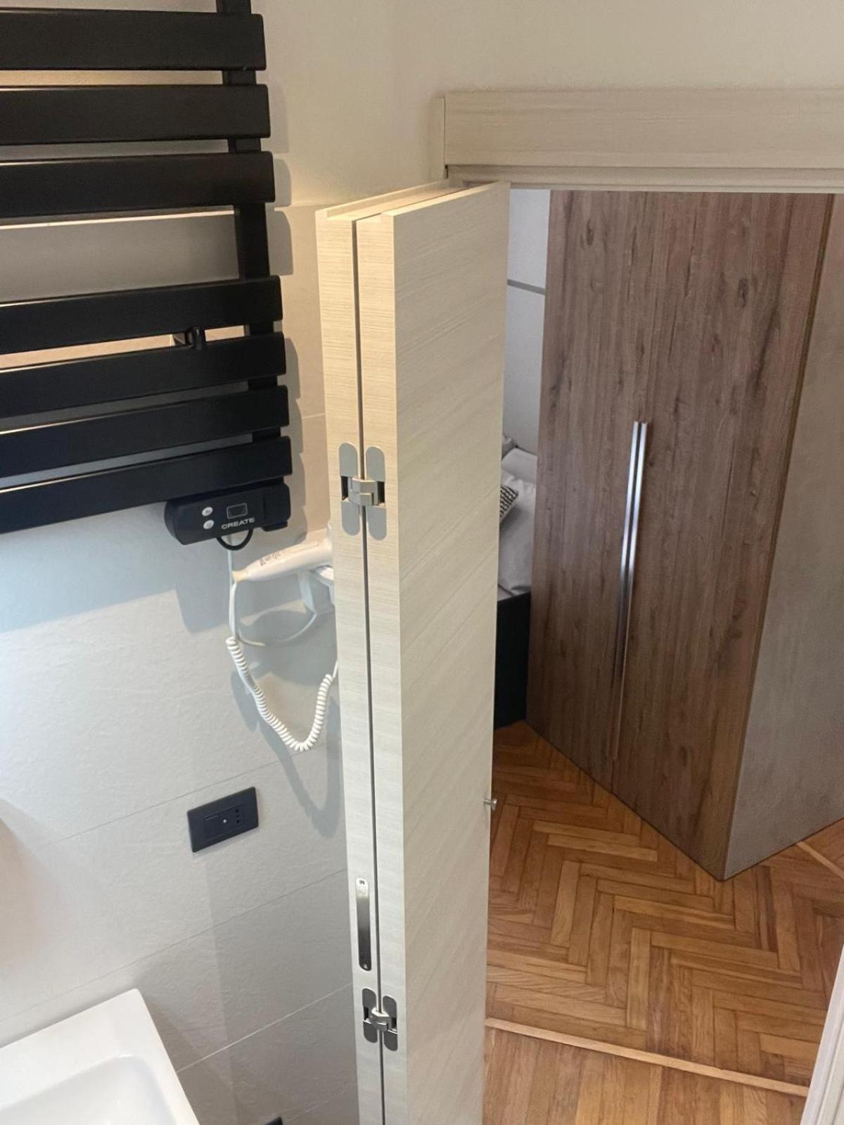 Drooms 4,0 Domotic Smart Self 24H,7 Vicino Treni Porta Susa E Centro Storico Турин Екстер'єр фото