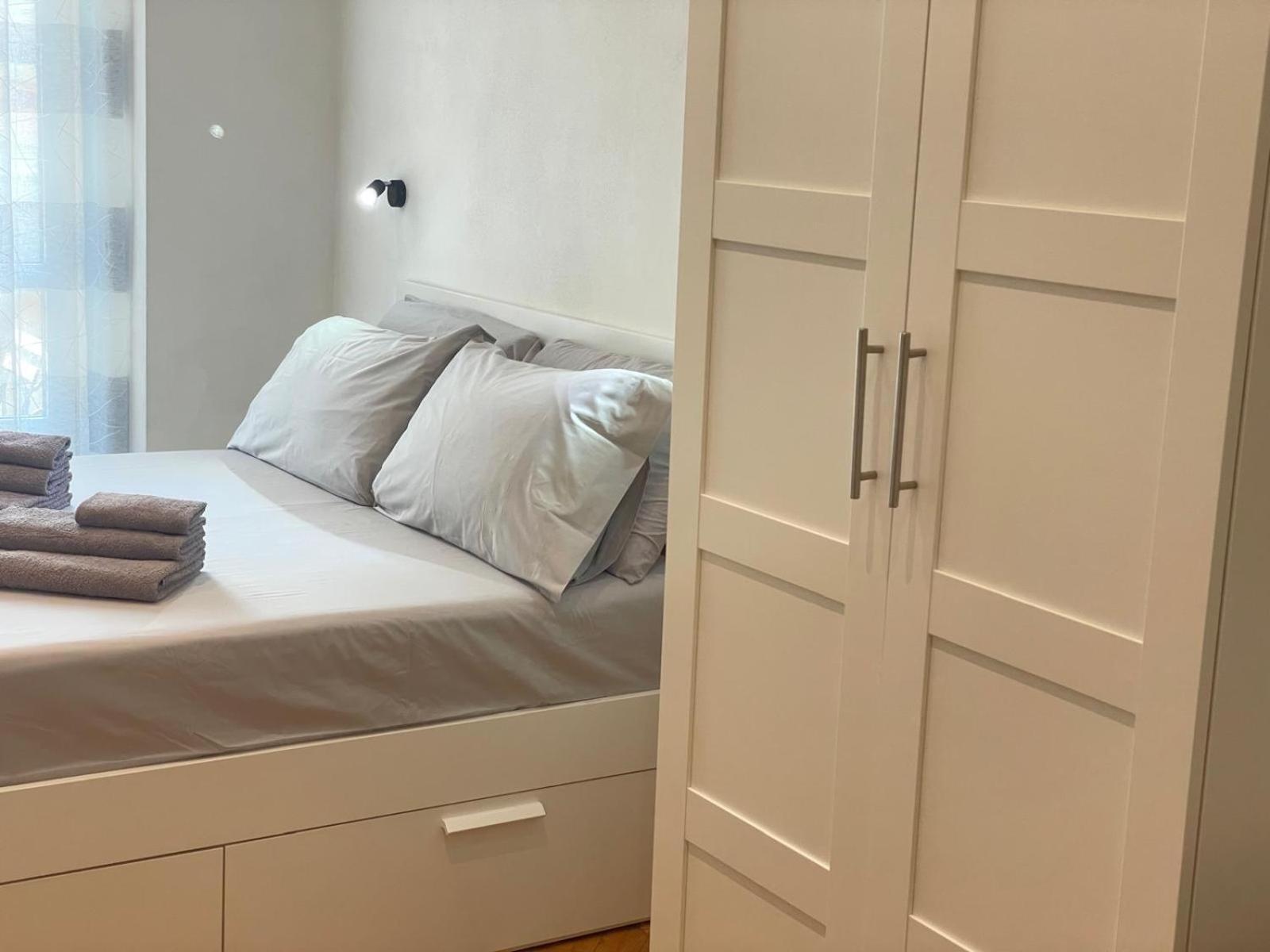 Drooms 4,0 Domotic Smart Self 24H,7 Vicino Treni Porta Susa E Centro Storico Турин Екстер'єр фото
